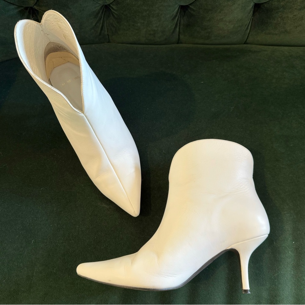 ANINE BING 37 white ankle boots.